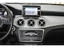 Mercedes-Benz GLA 200 Ambition 122dkm NL Auto Bi-Xenon Navi Airco Cruise + Nwe APK