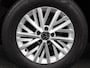 Volkswagen T-Roc 1.5 TSI 150pk DSG Life Navigatie Apple Carplay/Android Auto Adaptive Cruise Control Trekhaak Parkeersensoren Stoelverwarming Ledverlichting Getinte ramen Climate Control