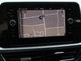 Volkswagen T-Roc 1.5 TSI 150pk DSG Life Navigatie Apple Carplay/Android Auto Adaptive Cruise Control Trekhaak Parkeersensoren Stoelverwarming Ledverlichting Getinte ramen Climate Control