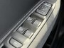 Renault Zoe Intens B-buy 52KWH R135 / Koopaccu / SOH 97% / Snellader/ BOSE Hifi / Clima / Navigatie / Cruise Controle / Parkeer Camera / Carplay / 16" LM velgen / donker glas