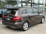 Mercedes-Benz B-klasse 180 Ambition | LED | Key-less | Camera | PDC | NAVI | Trekhaak |  Interesse, Proefrit? Bel of app met: 06-24 28 28 42 / 06-42130156
