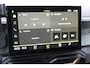 Dacia Duster 1.2-130pk TCe Mild-Hybrid Extreme. Stoere SUV ! Slechts 17.000km ! Trekgewicht 1.500kg ! Autm. airco, LED verl., 360gr. camera, pdc v+a, stoelverw., cruise control, dodehoek ass., telefoonvoorb., navigatie by Apple carplay / Android auto etc.
