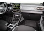 Dacia Duster 1.2-130pk TCe Mild-Hybrid Extreme. Stoere SUV ! Slechts 17.000km ! Trekgewicht 1.500kg ! Autm. airco, LED verl., 360gr. camera, pdc v+a, stoelverw., cruise control, dodehoek ass., telefoonvoorb., navigatie by Apple carplay / Android auto etc.