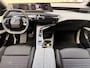Peugeot e-5008 Allure 73 kWh 7-zits Navigatie | Parkeercamera | Apple Carplay & Android Auto | Cruise Control | Climate Control |