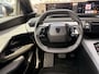 Peugeot e-5008 Allure 73 kWh 7-zits Navigatie | Parkeercamera | Apple Carplay & Android Auto | Cruise Control | Climate Control |