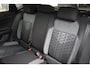 Volkswagen Polo 1.0 TSI R-Line 95PK / 70kW, NL auto 1e eigenaar nieuw door ons geleverd, LED verlichting, R-Line in- en exterieur, draadloos Apple Carplay & Android Auto, parkeersensoren voor en achter (pdc), adaptieve cruise control (ACC) met Travel Assist, multifunctioneel lederen stuurwiel, 2-zone climatronic, elektrisch verstel-, verwarm- en inklapbare buitenspiegels (spiegelpakket), 16" 'Valencia' LMV, DAB+ etc.