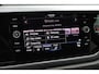 Volkswagen Polo 1.0 TSI R-Line 95PK / 70kW, NL auto 1e eigenaar nieuw door ons geleverd, LED verlichting, R-Line in- en exterieur, draadloos Apple Carplay & Android Auto, parkeersensoren voor en achter (pdc), adaptieve cruise control (ACC) met Travel Assist, multifunctioneel lederen stuurwiel, 2-zone climatronic, elektrisch verstel-, verwarm- en inklapbare buitenspiegels (spiegelpakket), 16" 'Valencia' LMV, DAB+ etc.