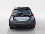 Toyota Yaris 1.5 Hybrid 115 Comfort Apple Carplay/Android Auto , cruise control adaptief en stuurhulp , climate , lm velgen , tel , usb , camera .