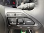 Toyota Yaris 1.5 Hybrid 115 Comfort Apple Carplay/Android Auto , cruise control adaptief en stuurhulp , climate , lm velgen , tel , usb , camera .
