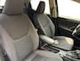 Toyota Yaris 1.5 Hybrid 115 Comfort Apple Carplay/Android Auto , cruise control adaptief en stuurhulp , climate , lm velgen , tel , usb , camera .