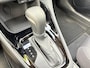 Toyota Yaris 1.5 Hybrid 115 Comfort Apple Carplay/Android Auto , cruise control adaptief en stuurhulp , climate , lm velgen , tel , usb , camera .