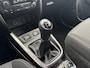 Suzuki Vitara 1.0 Boosterjet AllGrip Select | Rijklaarprijs | Apple Carplay & Android Auto | Dealeronderhouden | Adaptieve Cruise Control | Achteruitrijcamera | Climate Control | Stoelverwarming |