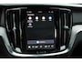 Volvo V60 2.0 T6 Plug-in hybrid AWD Plus Dark | Head-up Display | Panoramadak | Visual Park Assist incl. 360 Graden Camera | 19-Inch Lichtmetalen Velgen | | Getint Glas Achter | Nappa Leder/Open Grid Textiel Bekleding (Contourstoelen) | Adaptieve Cruise Control | Pilot Assist | Keyless Entry | Elektrische Achterklep | Stuurverwarming | Stoelverwarming Voor en Achter | Google | Parkeersensoren Rondom |