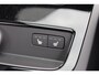 Volvo V60 2.0 T6 Plug-in hybrid AWD Plus Dark | Head-up Display | Panoramadak | Visual Park Assist incl. 360 Graden Camera | 19-Inch Lichtmetalen Velgen | | Getint Glas Achter | Nappa Leder/Open Grid Textiel Bekleding (Contourstoelen) | Adaptieve Cruise Control | Pilot Assist | Keyless Entry | Elektrische Achterklep | Stuurverwarming | Stoelverwarming Voor en Achter | Google | Parkeersensoren Rondom |