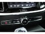 Volvo V60 2.0 T6 Plug-in hybrid AWD Plus Dark | Head-up Display | Panoramadak | Visual Park Assist incl. 360 Graden Camera | 19-Inch Lichtmetalen Velgen | | Getint Glas Achter | Nappa Leder/Open Grid Textiel Bekleding (Contourstoelen) | Adaptieve Cruise Control | Pilot Assist | Keyless Entry | Elektrische Achterklep | Stuurverwarming | Stoelverwarming Voor en Achter | Google | Parkeersensoren Rondom |