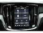 Volvo V60 2.0 T6 Plug-in hybrid AWD Plus Dark | Head-up Display | Panoramadak | Visual Park Assist incl. 360 Graden Camera | 19-Inch Lichtmetalen Velgen | | Getint Glas Achter | Nappa Leder/Open Grid Textiel Bekleding (Contourstoelen) | Adaptieve Cruise Control | Pilot Assist | Keyless Entry | Elektrische Achterklep | Stuurverwarming | Stoelverwarming Voor en Achter | Google | Parkeersensoren Rondom |