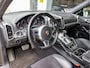 Porsche Cayenne 4.8 GTS *Pano | Luchtvering | Keyless | Navi | Leder/Alcantara | Cruise | Clima | Camera | Stoelverwarming | Memory*