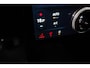 Ford Mustang Mach-E RWD 75 kWh Panorama Dak | Camera Rondom | B&O audio | Parkeersensoren Rondom | Lederen Bekleding | Elek. Stoelen | Digitaal Dashboard | Navigatie | LED | Apple Carplay/Android Auto|telefoonintegratie premium | Audio installatie premium | Buitenspiegels elektrisch verstel- en verwarmbaar