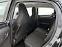 Peugeot 108 Active 1.0 e-VTi 72pk | Navigatie via Apple Carplay / Android Auto | Achteruitrijcamera | Airco | DAB+ radio | Bluetooth | Dealeronderhouden | Multifunctioneel stuurwiel | All seasonbanden | Zuinig en voordelig autorijden! |