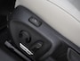 Volkswagen Passat Variant 1.5 eHybrid Elegance | Panoramadak | Leder/Alcantara | Massage | Trekhaak | HUD | Keyless | Sfeerlicht