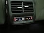 Volkswagen Passat Variant 1.5 eHybrid Elegance | Panoramadak | Leder/Alcantara | Massage | Trekhaak | HUD | Keyless | Sfeerlicht