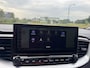 Kia Xceed 1.5 T-GDI MHEV DynamicPlusLine Style Pack Schuif/Kanteldak, Navigatie, Stoel/Stuurverwarming, Elektrische Achterklep, Draadloos Opladen, Enz...
