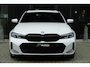 BMW 3-Serie Touring 330e xDrive M-sport M3 stoelen Panoramadak *SOH 98%* Memory *BTW* Black pack NLauto 19" LMV