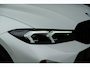 BMW 3-Serie Touring 330e xDrive M-sport M3 stoelen Panoramadak *SOH 98%* Memory *BTW* Black pack NLauto 19" LMV