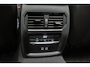 BMW 3-Serie Touring 330e xDrive M-sport M3 stoelen Panoramadak *SOH 98%* Memory *BTW* Black pack NLauto 19" LMV