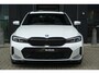 BMW 3-Serie Touring 330e xDrive M-sport M3 stoelen Panoramadak *SOH 98%* Memory *BTW* Black pack NLauto 19" LMV