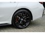 BMW 3-Serie Touring 330e xDrive M-sport M3 stoelen Panoramadak *SOH 98%* Memory *BTW* Black pack NLauto 19" LMV