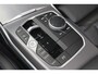 BMW 3-Serie Touring 330e xDrive M-sport M3 stoelen Panoramadak *SOH 98%* Memory *BTW* Black pack NLauto 19" LMV