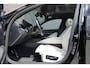 BMW 5-Serie Touring 540d xDrive M Sport Pro | Trekhaak | ACC | B&W | Stoelverwarming/Koeling | Comfortstoelen | HUD | 360