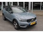 Volvo XC40 T4 211PK Automaat Recharge R-Design Expression | Schuif/kanteldak | Trekhaak | Adapt. Cruise | Camera + PDC | DAB | Verw. Voorruit |