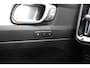 Volvo XC40 T4 211PK Automaat Recharge R-Design Expression | Schuif/kanteldak | Trekhaak | Adapt. Cruise | Camera + PDC | DAB | Verw. Voorruit |