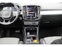 Volvo XC40 T4 211PK Automaat Recharge R-Design Expression | Schuif/kanteldak | Trekhaak | Adapt. Cruise | Camera + PDC | DAB | Verw. Voorruit |