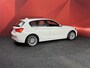 BMW 1-Serie 120i Executive | Stoelverwarming | Navigatie | Climate Control | PDC |