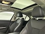 BMW 3-Serie 330e 292 PK Shadow-Line Facelift Schuif-/kanteldak M-Sportstoelen