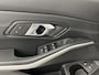BMW 3-Serie 330e 292 PK Shadow-Line Facelift Schuif-/kanteldak M-Sportstoelen