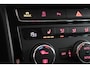 SEAT Leon ST 1.4 TSI FR | LED | Trekhaak | Navi By App | Clima | Camera | Parkeersensoren | Stoelverwarming | Lichtmetalen Velgen