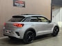 Volkswagen T-Roc 1.5 TSI R-Line 2022 DSG PANO IQ-LIGHT CAMERA