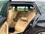 BMW 5-Serie Touring 525d High Executive / NL-Auto / Clima / Navi / Camera / cc / Elektrische Stoelen en Achterklep / Stoelverwarm