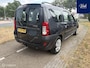 Dacia Logan MCV 1.6-16V Blackline 7p. | APK 5-2027 | Airco | 7 Persoons !