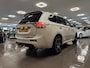 Mitsubishi Outlander 2.0 PHEV instyle+ * Schuif-Kanteldak / Navigatie / Trekhaak / Stoelverwarming / NL Auto *
