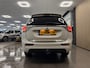 Mitsubishi Outlander 2.0 PHEV instyle+ * Schuif-Kanteldak / Navigatie / Trekhaak / Stoelverwarming / NL Auto *