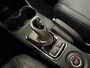 Mitsubishi Outlander 2.0 PHEV instyle+ * Schuif-Kanteldak / Navigatie / Trekhaak / Stoelverwarming / NL Auto *