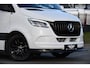 Mercedes-Benz Sprinter 319 V6 3.0 CDI L2H1 RWD AMG Edition Camera, Cruise, Carplay, LED, 10,5'' Mbux, 3500kg Trekhaak, Standkachel, Multimedia, Stoelverwarming, Automaat, Uniek!