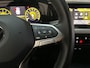 Volkswagen Golf 1.0 TSI 110pk Life Sfeerverlichting Navigatie Parkeersensoren App-Connect