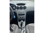 Peugeot 308 1.6i 16v VTi XS Red edition