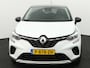 Renault Captur 1.0 TCe 90 Zen Trekhaak, Airco, Apple Carplay/Android Auto, Cruise control, Achteruitrijcamera,keyless entry/start, Rijstrooksensor met correctie De Renault Captur 1.0 TCe 90 Zen is een ruime en comfortabele SUV met een moderne en luxe uitstraling. Dankzij het slimme interieur en de hoge zit geniet je van veel comfort tijdens elke rit.